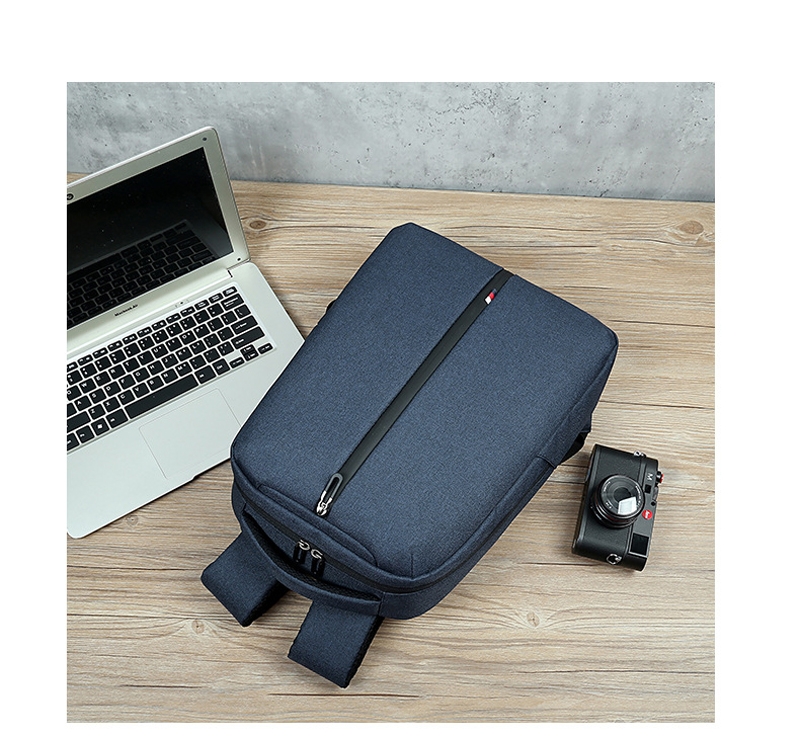 Balo đựng Macbook, Laptop 15 inch chống nước, cáp sạc ẩn, dây kéo giữa