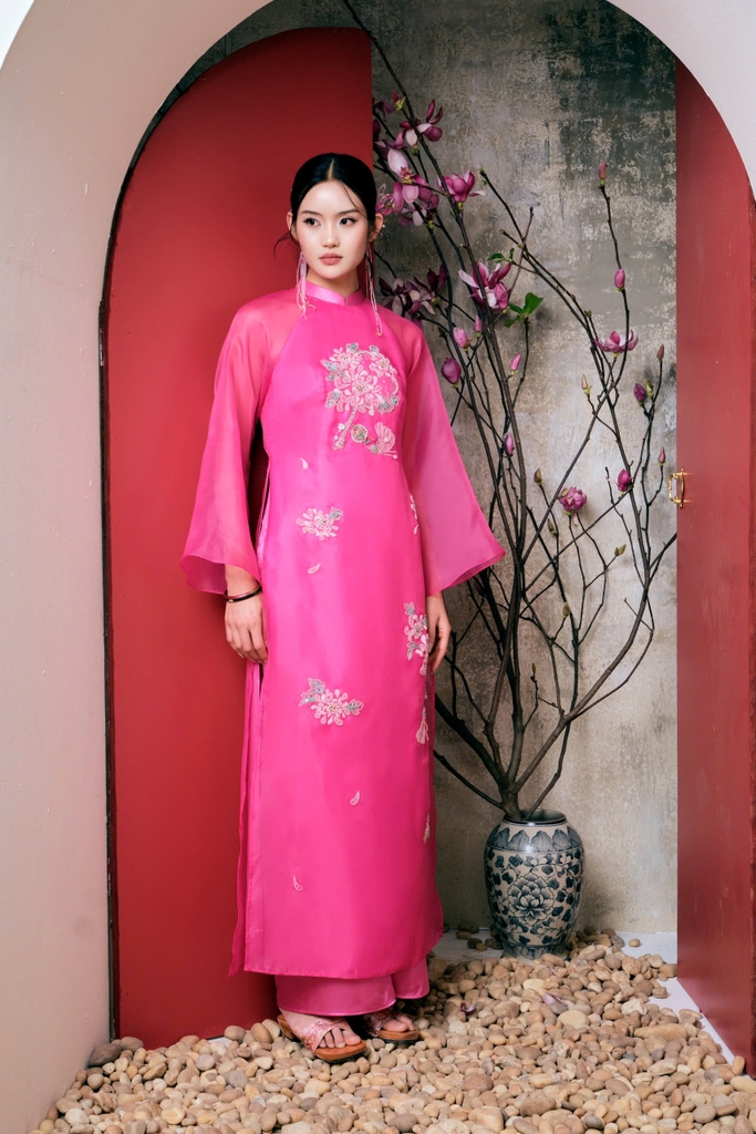 Áo dài Hồng Tô Nương