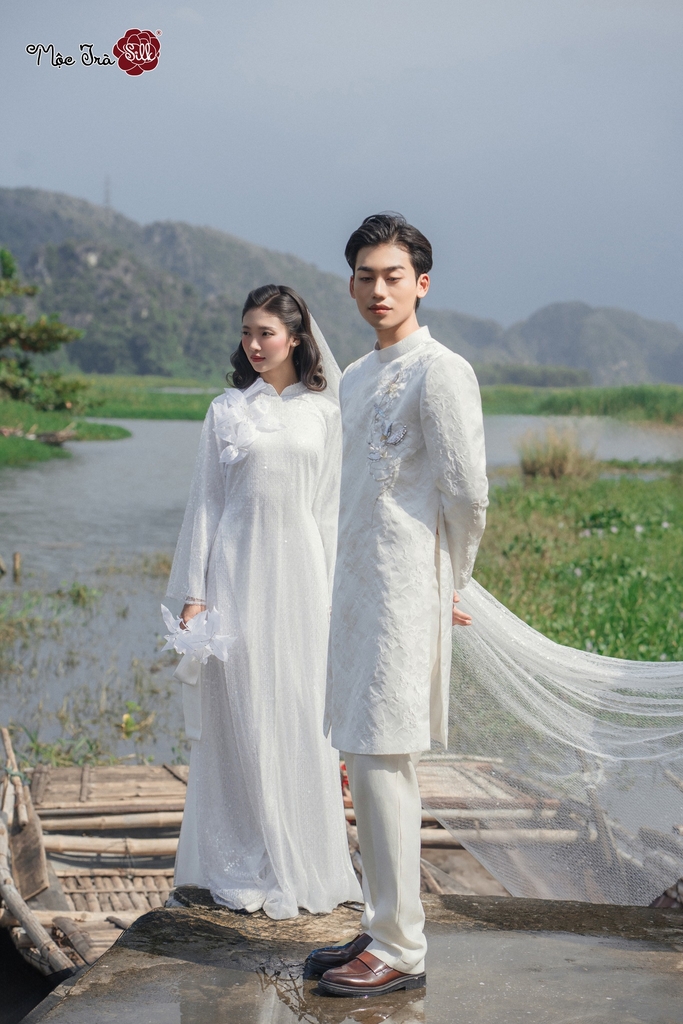 Áo dài Nguyệt Hoa