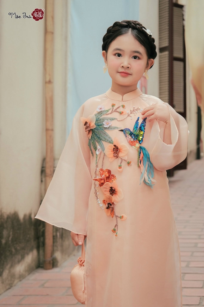 Áo dài Tiểu Hồ Điệp