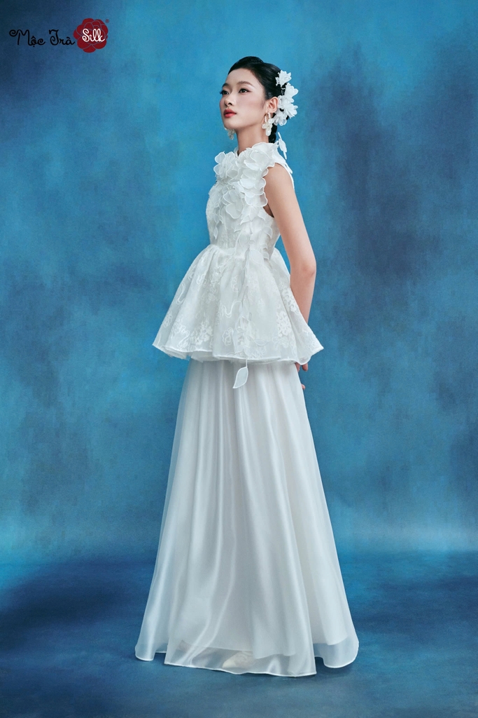 Áo Tịnh Tuyết Hoa