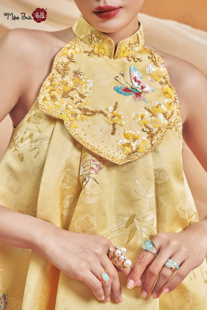 Áo Hoàng Mân Ảnh