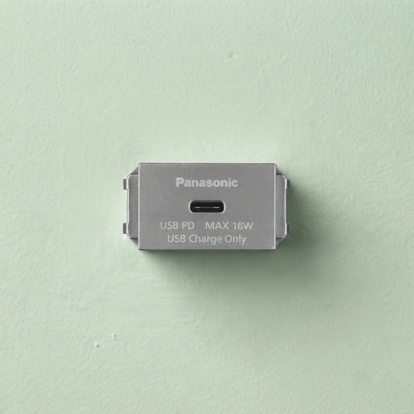 Ổ Cắm Sạc USB Type-C 1 Cổng 18W Panasonic WEF412417MYH-VN