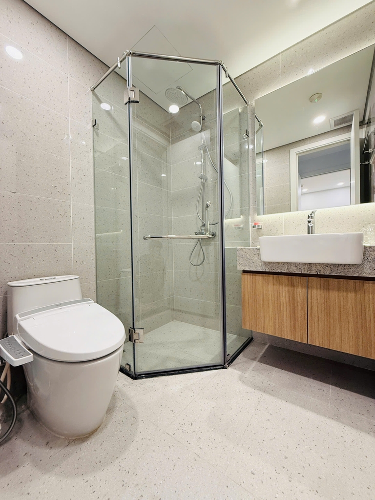 Căn hộ 2 phòng ngủ 0817