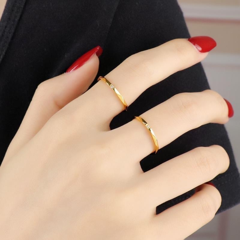 Nhẫn titan mạ vàng 2500451