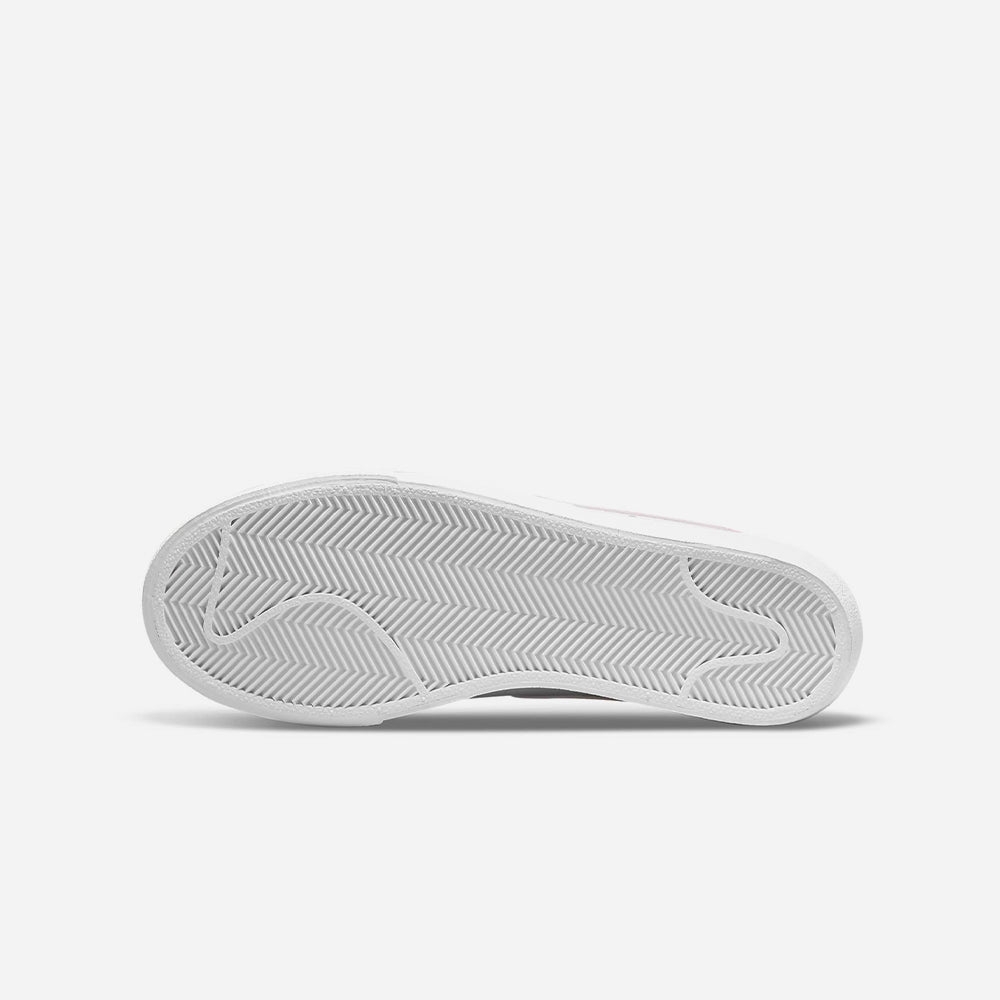 Giày Sneaker Nữ Nike Blazer Low Platform - Trắng
