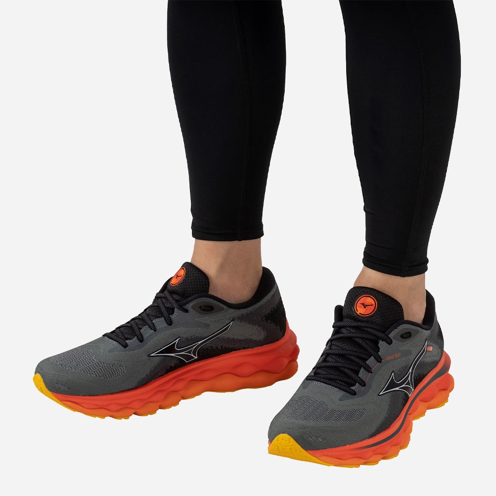 Giày Chạy Bộ Nam Mizuno Wave Sky 7 2E - Đen