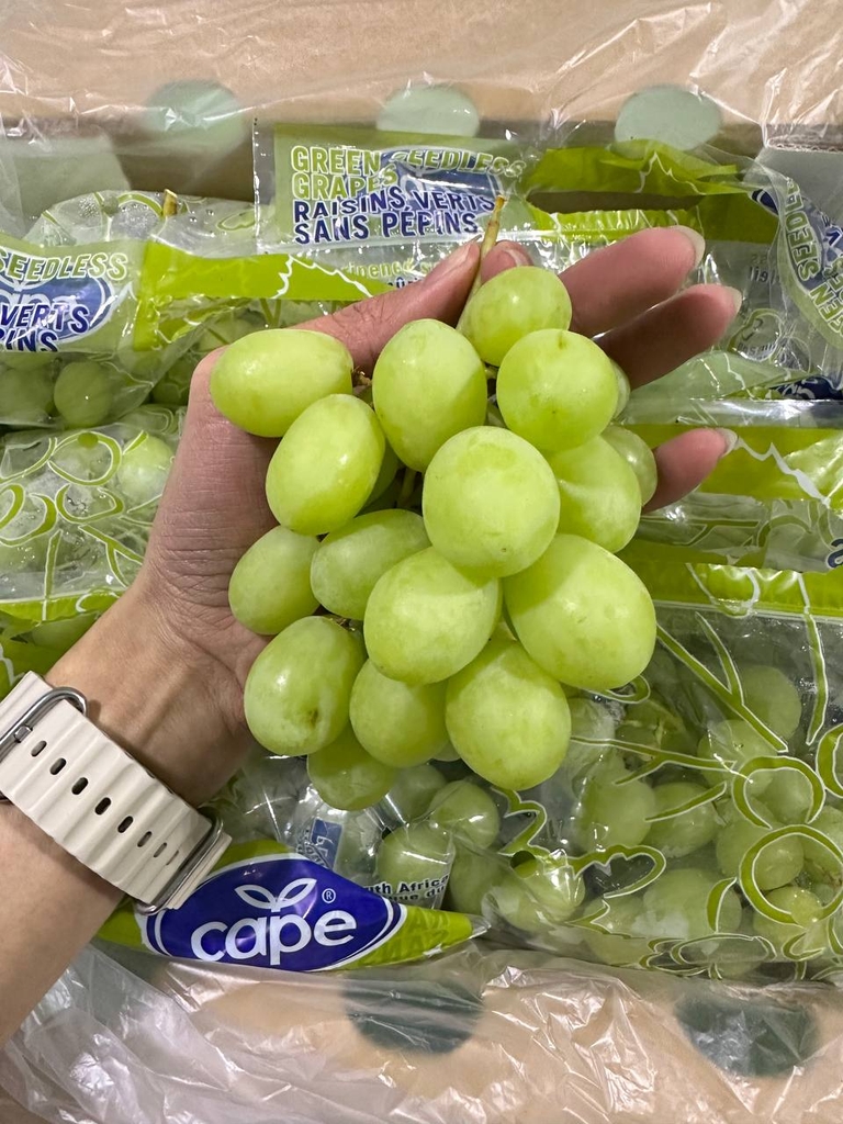 [Hoả tốc HCM] CPG Fresh - Nho xanh Sweet Globe Nam Phi Thùng 4.5kg
