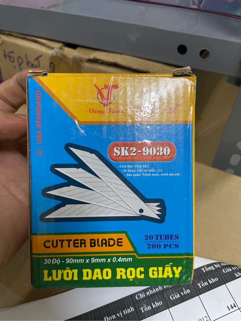 G-Star Lưỡi Dao Rọc Giấy Nhỏ 30 độ SK2 9030 (10 Lưỡi/ Tuýp; 20 Tuýp/ Hộp; 40 Hộp/ Thùng)