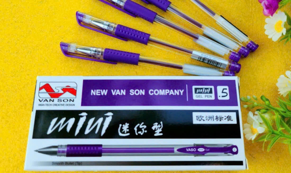 Bút Gel MINI Vân Sơn Đầu Nhỏ VS (Xanh, Tím, Đỏ, Đen) (12 Cây/Hộp; 12 Hộp/ Lốc; 240 Hộp/ Thùng)