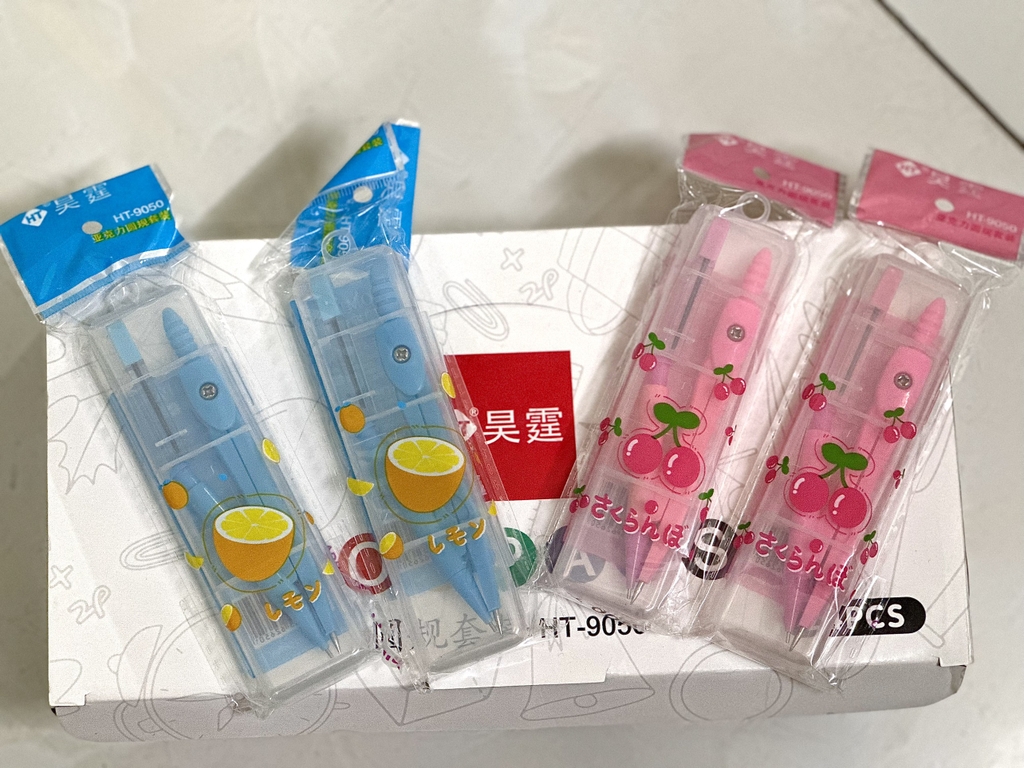 . Compa Bút Chì Bấm HT-9050; CR 157 (24 Cái/Hộp; 30 Hộp/Thùng)