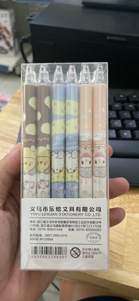 . Bút Gel Bấm Xóa Được HỘP KIẾNG VS, King (12 Cây/Hộp; 12 Hộp/Lốc; 16 Lốc/Thùng)