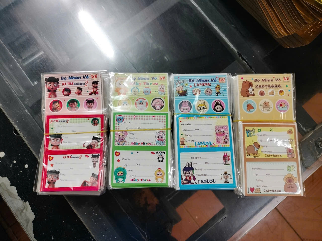 Nhãn 2 Ô (20 Nhãn/ Xấp; 10 Xấp/ Bó; 10 Bó/ Bịch)