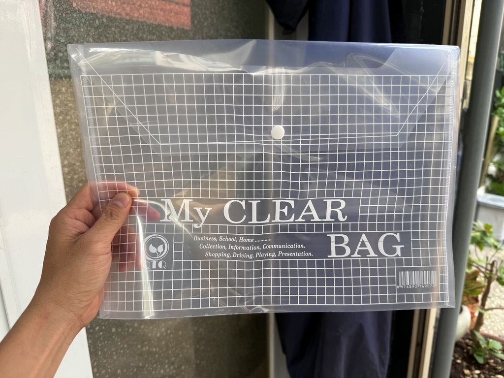 Bìa Nút F4 (26cmx35cm) (10 Cái/ Xấp; 900 Cái/ thùng)