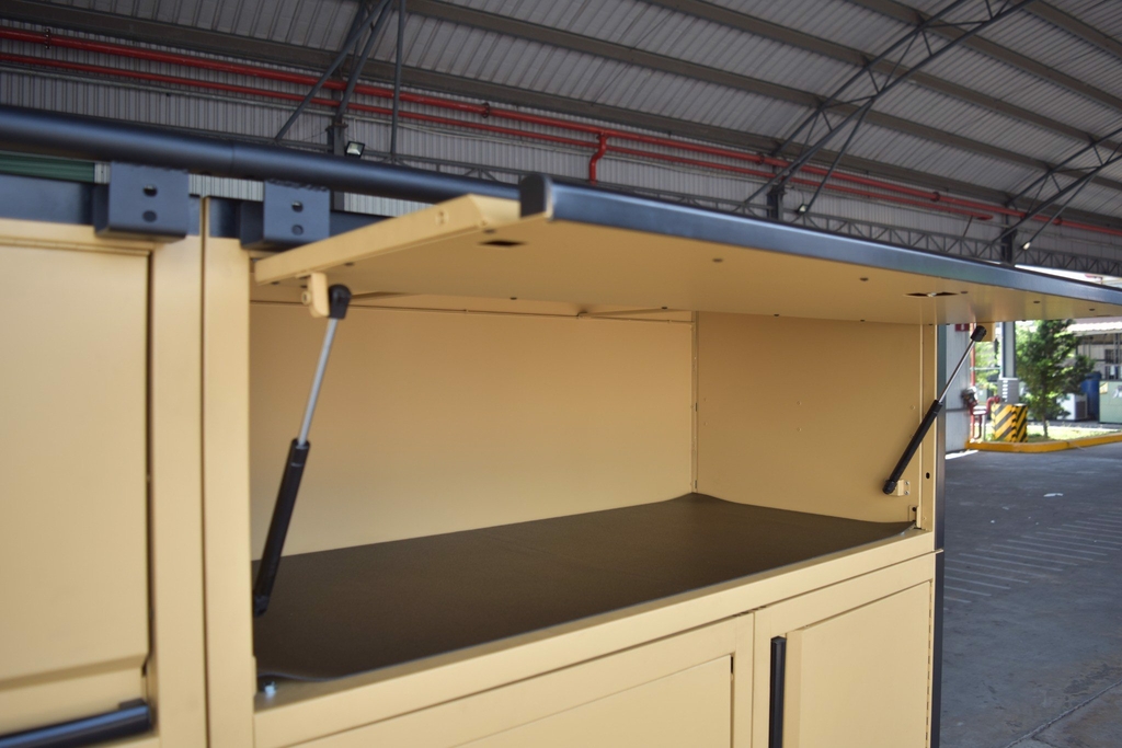 Bộ tủ dụng cụ 280cm màu nâu