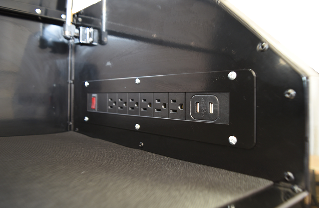 Tủ dụng cụ CSPS 104 cm – 16 hộc kéo