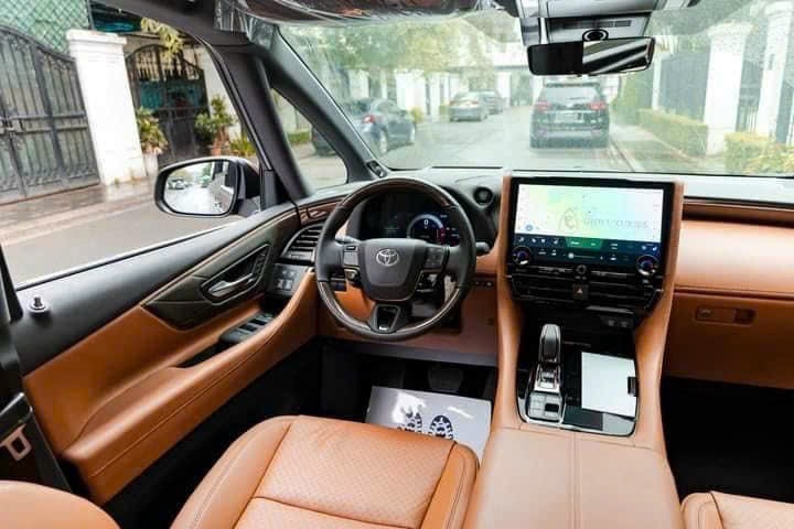 ALPHARD HEV VÀNG - NỘI THẤT NÂU ĐỎ