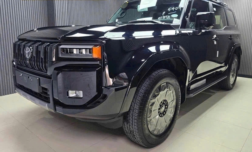 LANDCRUISER PRADO ĐEN | NỘI THẤT KEM