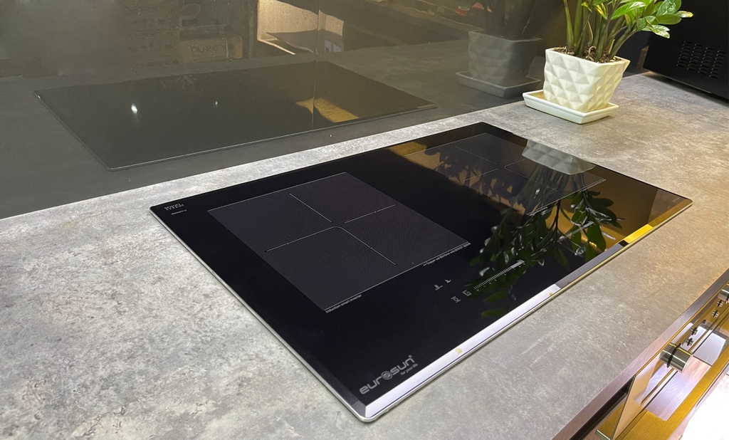 Bếp từ Eurosun EU-T715Pro