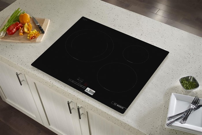 Bếp Từ 3 Vùng Nấu Bosch PUJ61RBB5E