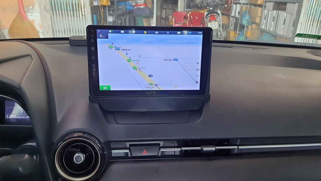 Mặt dưỡng Mazda 2 2014 - 2023 lắp màn hình dvd android 9 inch