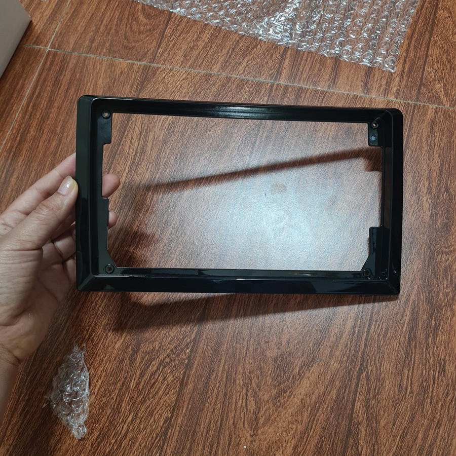 khung chuyển đổi dưỡng từ dưỡng 10 inch sang dưỡng 9 inch lắp màn android