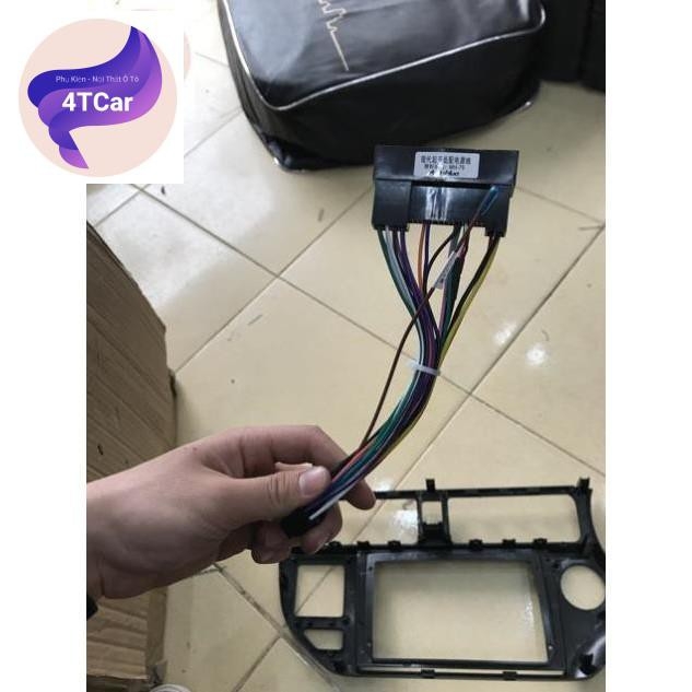 Mặt Dưỡng Ô Tô Kia Rio 2015-2017 9 Inch Kèm Jack Nguồn