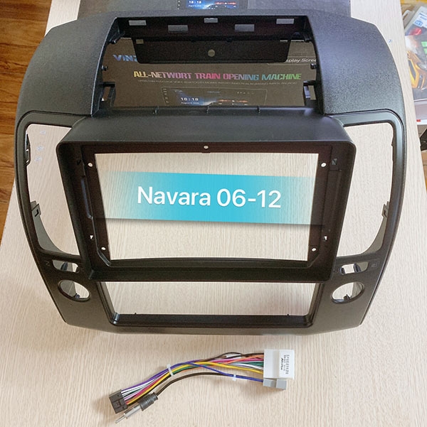 Mặt dưỡng Nissan Navara 06-12 lắp màn hình android 9 inch