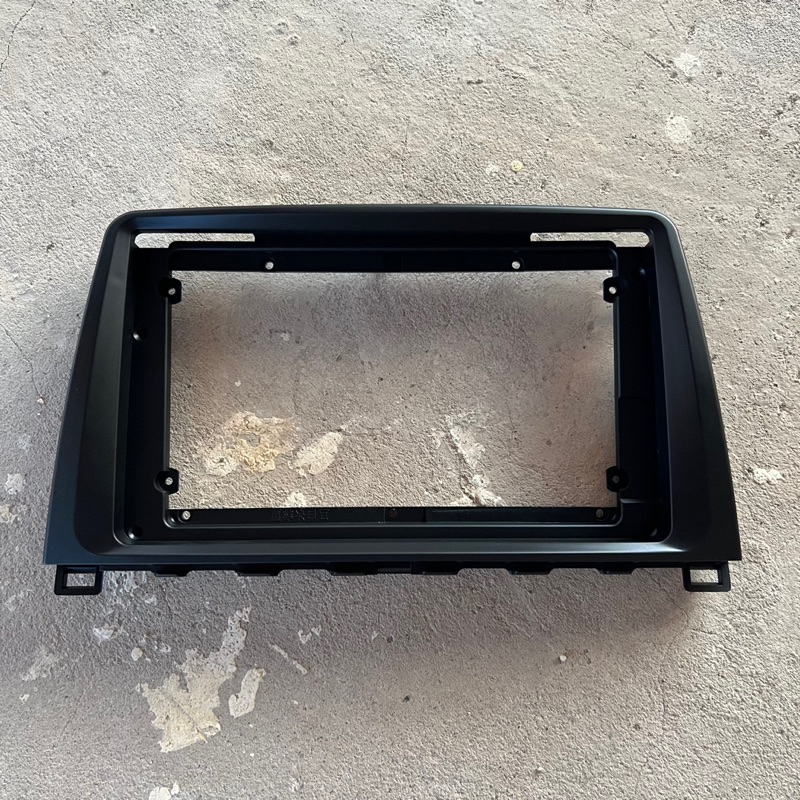 Dưỡng chế thông dụng  dành cho màn android 9 inch form mazda