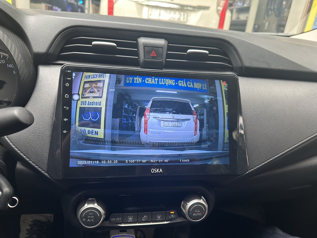 Mặt dưỡng Nissan Almera, Kicks 2022 -2024 lắp màn hình android 9 inch hoặc 10 inch