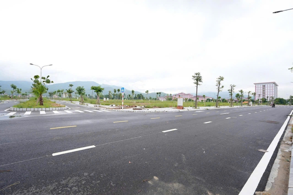 Cập nhật tiến độ đường xung quanh dự án Quảng Yên Centro - Quảng Ninh