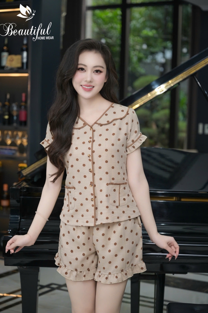 Y918C Đũi quần đùi NÂU chấm bi cổ lượn