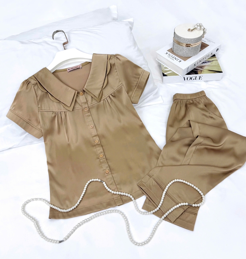 Y686B Lụa satin quần dài NÂU trơn cổ 2 tầng