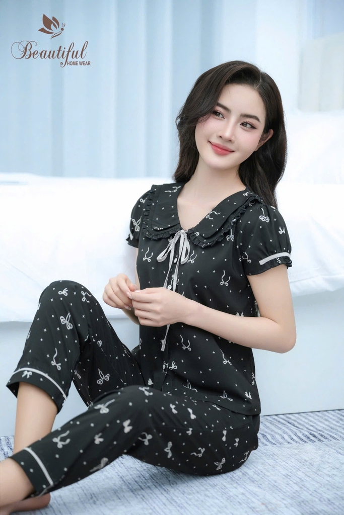 Y749A Lụa Mango quần dài ĐEN nơ cổ bèo dây buộc