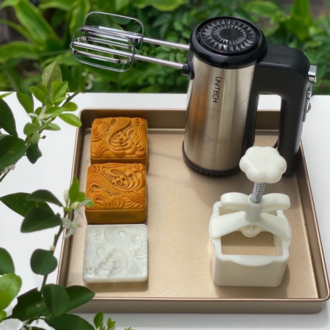 Khuôn Trung Thu nhiều mẫu 150g , 200g