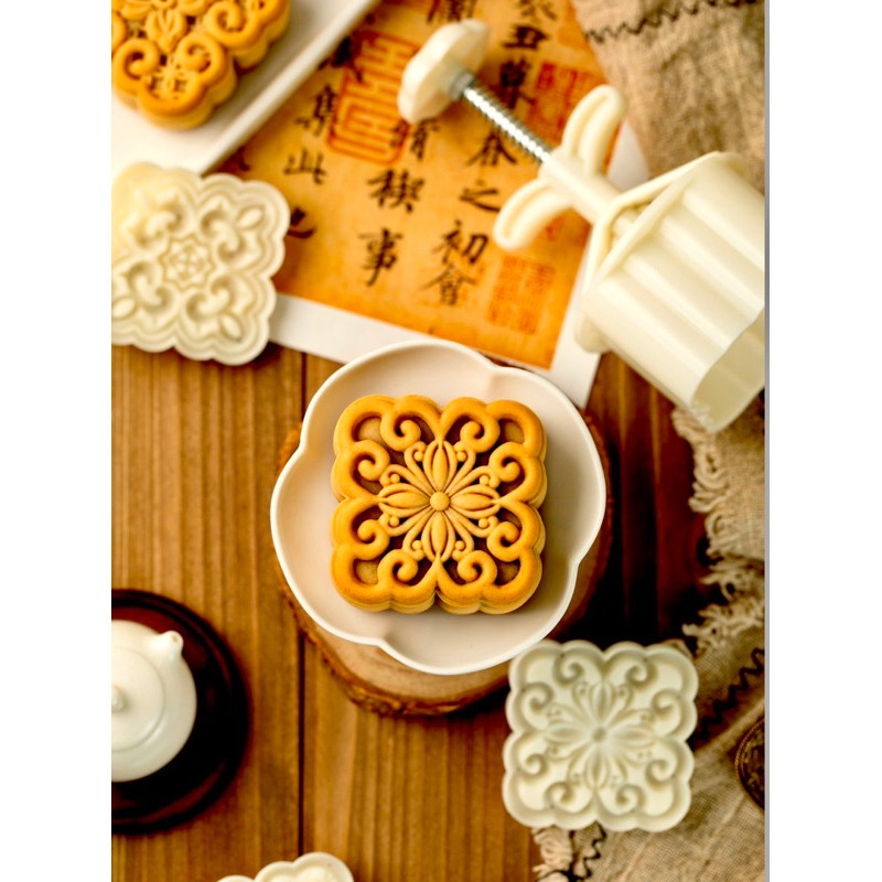 Khuôn lò xo 3 mặt vuông mới 150g hoặc 200g