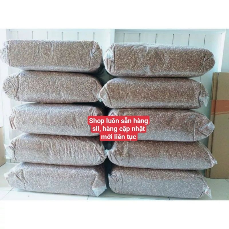 (500gram) Cốm gạo lứt sấy giòn nguyên vị thơm ngon hút chân không chắc chắn