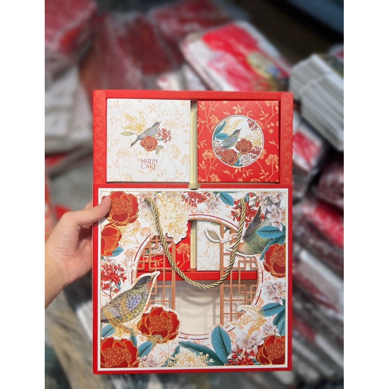 HỘP TRUNG THU MỀM 4 BÁNH -BÁCH HỢP ĐỎ (kèm 4h bánh con và túi xách)