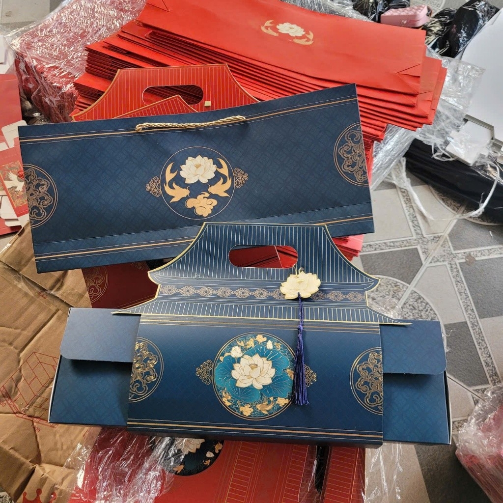 Hộp Đựng 4 Bánh Trung Thu Sen Đình
