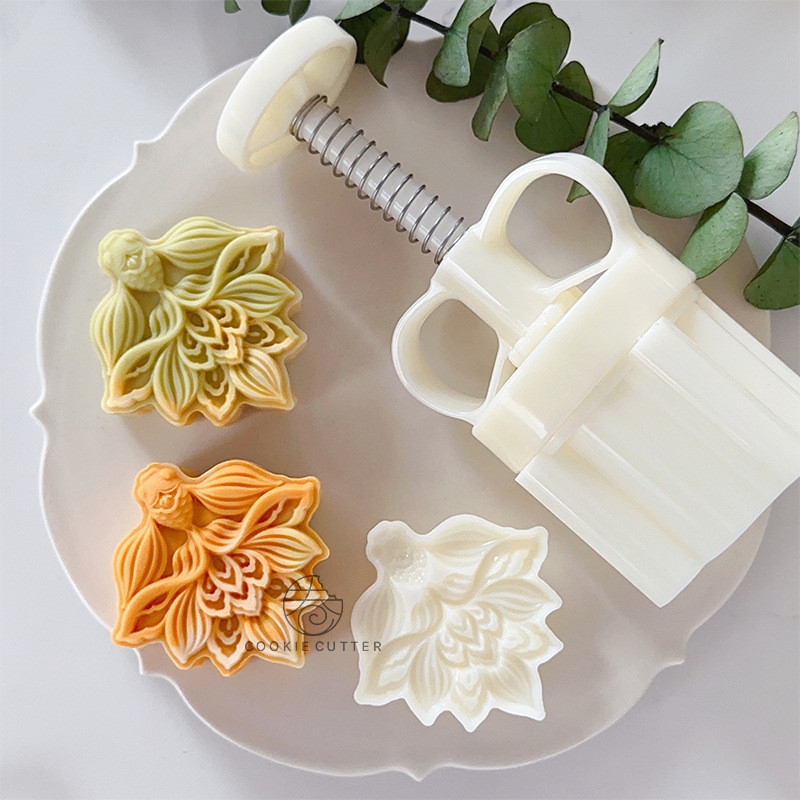 Khuôn Trung Thu Lò xo Cá Vàng May Mắn 75g