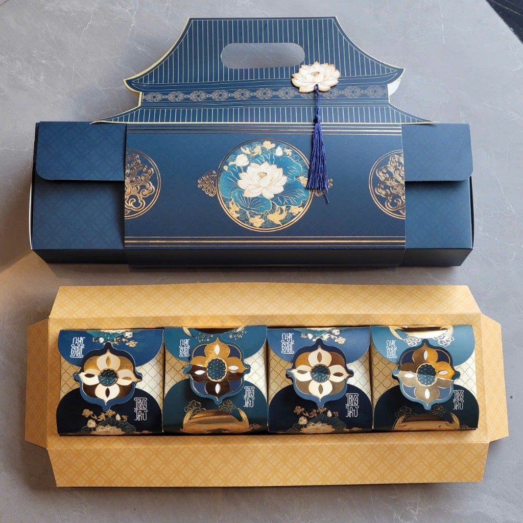 Hộp Đựng 4 Bánh Trung Thu Sen Đình