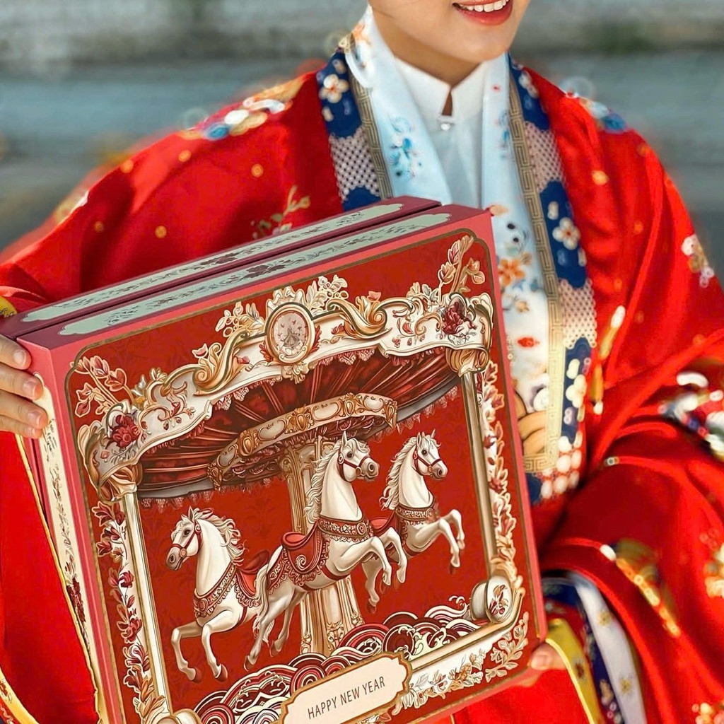 Hộp Đựng Quà Tết Cứng Âm Dương 2026 -CHIẾN MÃ VƯỢNG NIÊN- Hộp trống không kèm quà