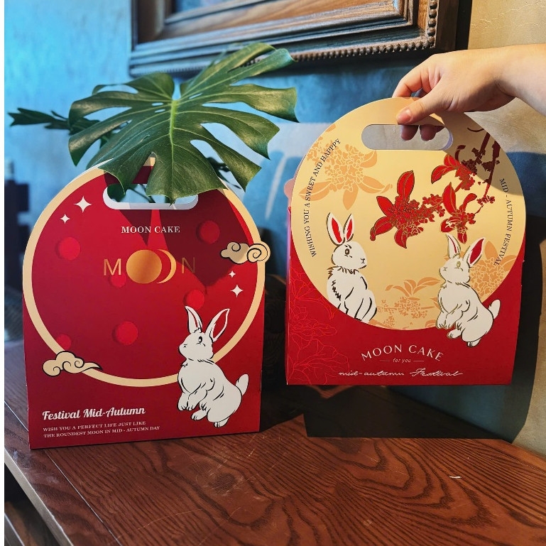10 Hộp Đựng 6 Bánh Trung Thu Mini 75g–100g | Hộp Quà Trung Thu Hình Thỏ Đỏ Đáng Yêu – Cầm Tay Tiện Lợi - Mẫu Mới 2025