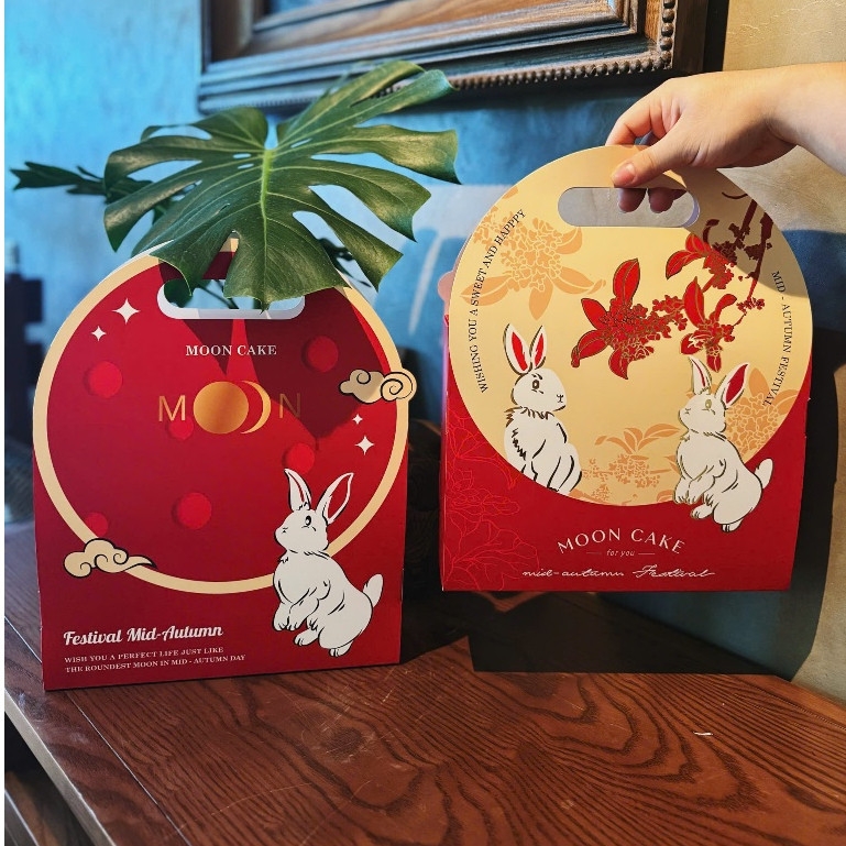 10 Hộp Đựng 6 Bánh Trung Thu Mini 75g–100g | Hộp Quà Trung Thu Hình Thỏ Đỏ Đáng Yêu – Cầm Tay Tiện Lợi - Mẫu Mới 2025