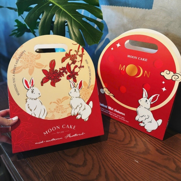 10 Hộp Đựng 6 Bánh Trung Thu Mini 75g–100g | Hộp Quà Trung Thu Hình Thỏ Đỏ Đáng Yêu – Cầm Tay Tiện Lợi - Mẫu Mới 2025
