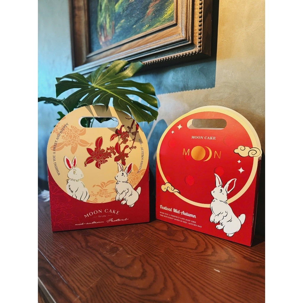 10 Hộp Đựng 6 Bánh Trung Thu Mini 75g–100g | Hộp Quà Trung Thu Hình Thỏ Đỏ Đáng Yêu – Cầm Tay Tiện Lợi - Mẫu Mới 2025