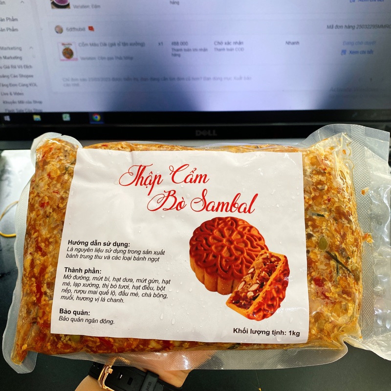 Nhân Thập Cẩm Gà Quay xá xíu, Thập cẩm Bò Sambal, Thập cẩm cá hồi sốt tiêu đen, Nhân HOT mới