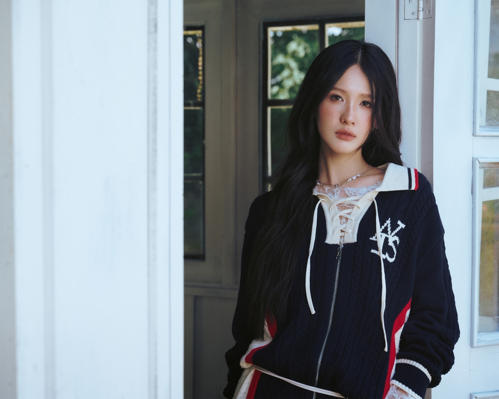 ATYS® AETHER LACE-UP COLLAR PULLOVER