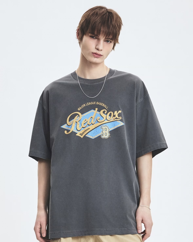 MLB Varsity Vintage Washed Graphic Mega Overfit Short Sleeve
