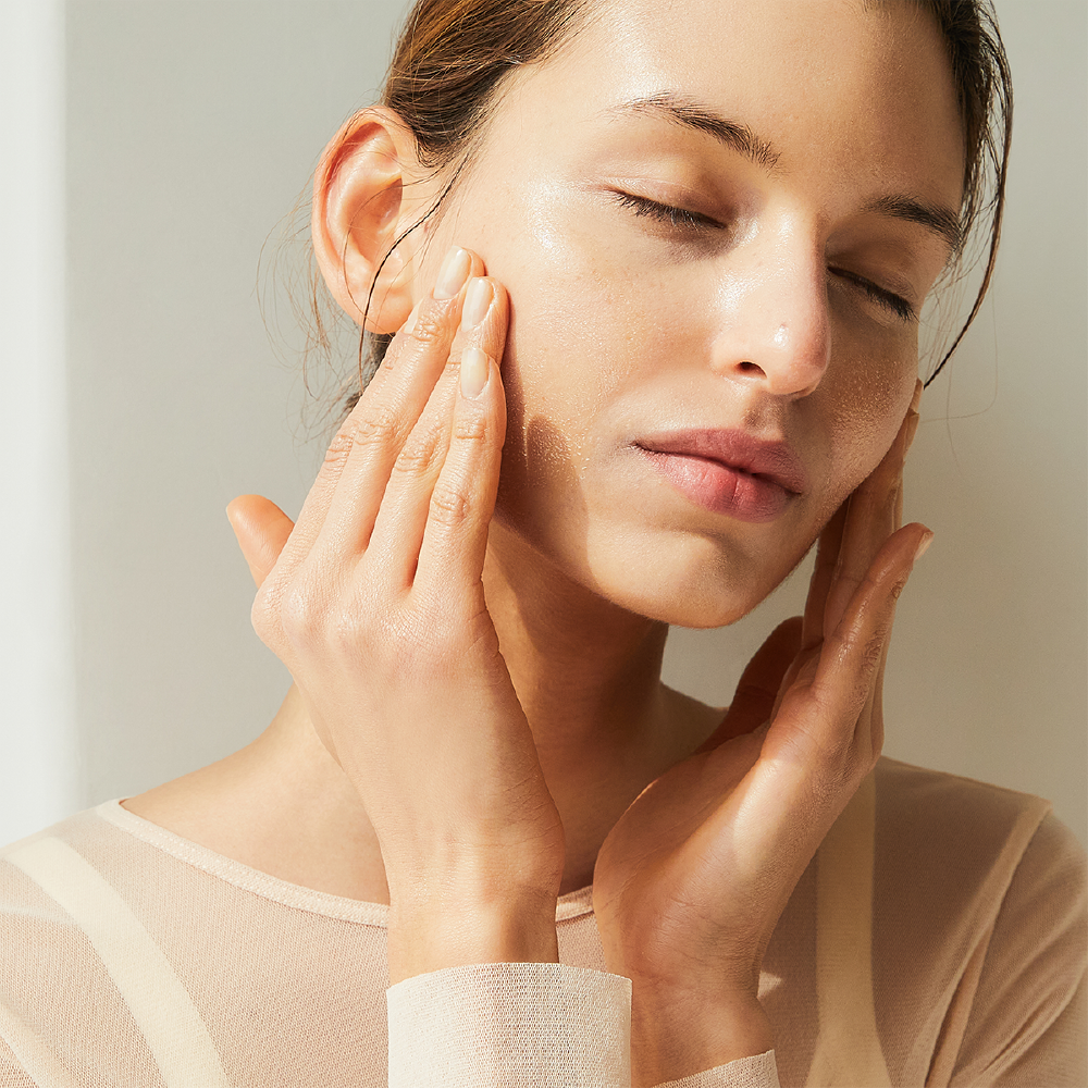 Tẩy trang Skin1004 dạng dầu làm sạch sâu chai 200ml